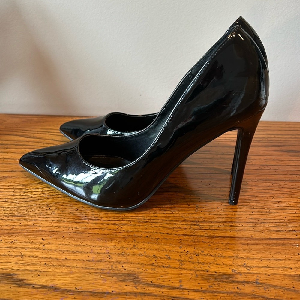 Black Patent Heels!!!